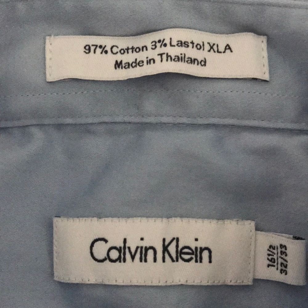 🔥Calvin Klein Dress Shirt🔥 - Picture 5 of 8